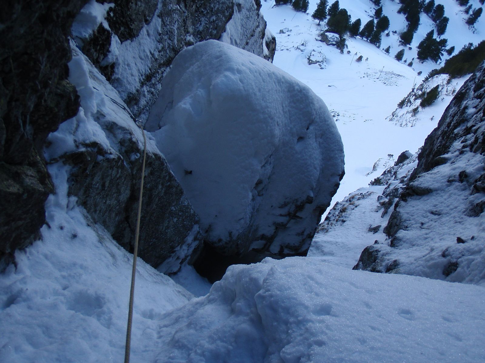 Casse Rousse: Goulotte du Bloc Coincé
