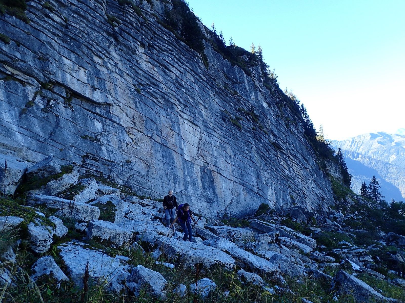 Pointe de l'Ecorchoir: Traversée des arêtes depuis la Dent de Vereu (1/2)