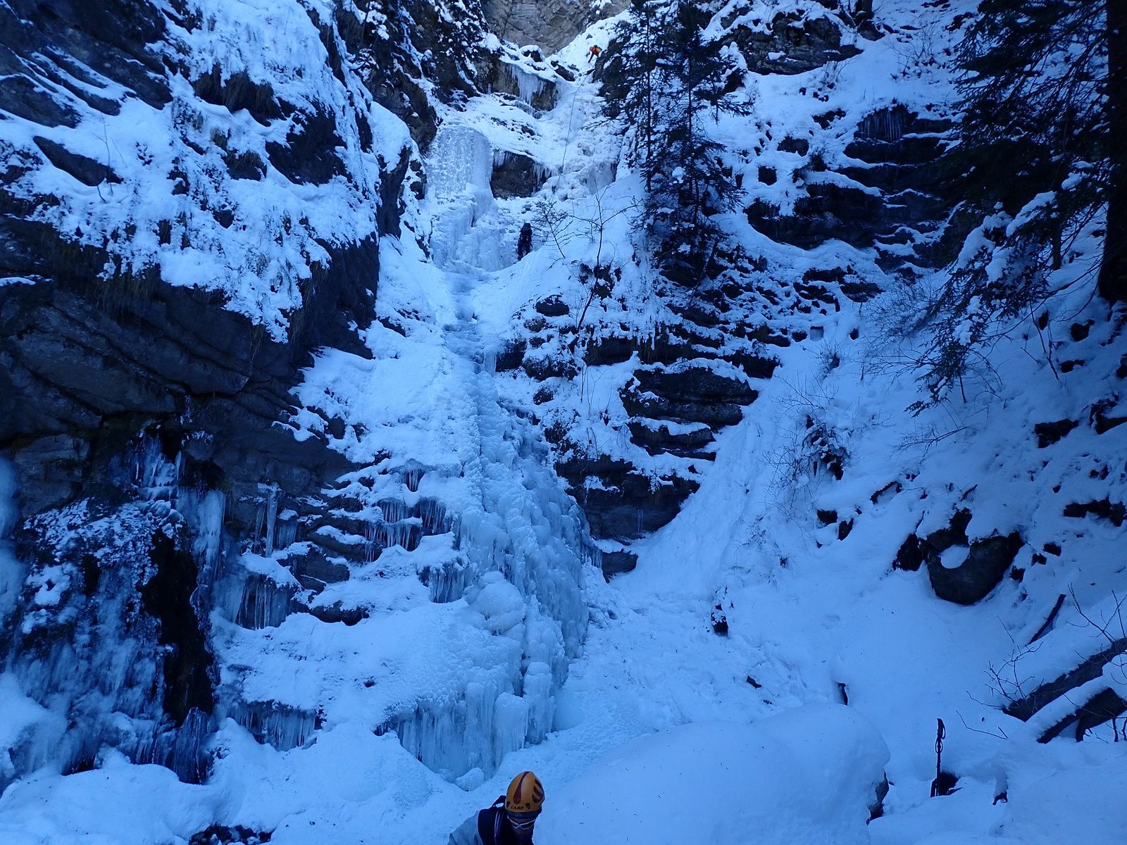 Cascade de Nant Burgeat: Le Vaisseau de Pierre (année 2017)