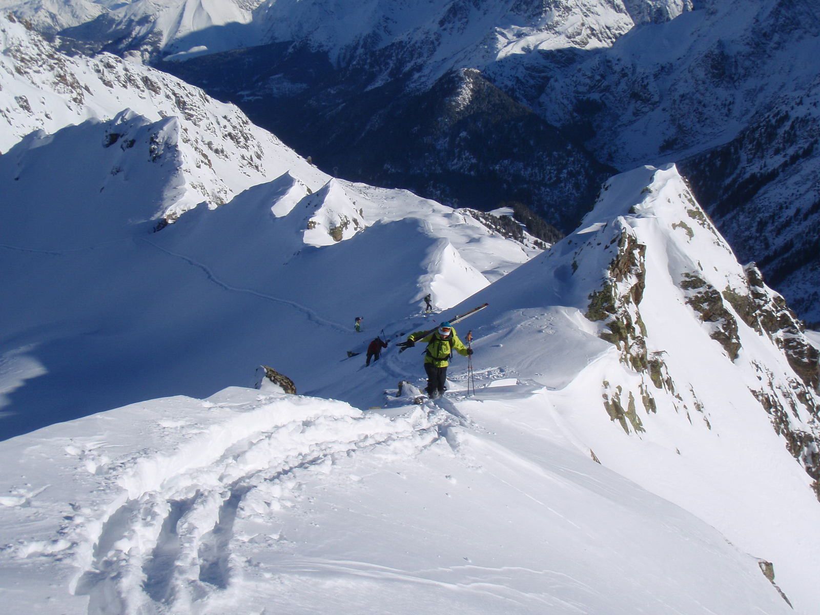 Col du Bonhomme: Via le Col de la Fenêtre 