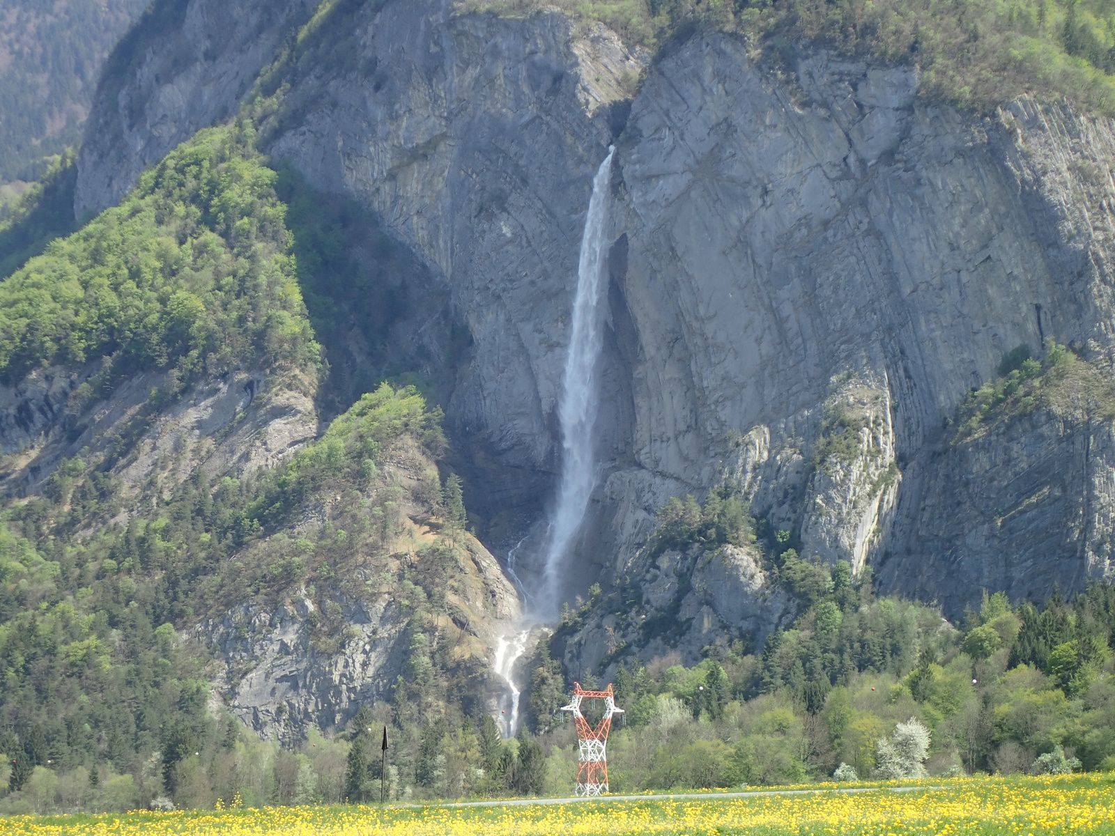 Cascade d'Arpenaz: Boucle par le Lac des Ilettes 1/2