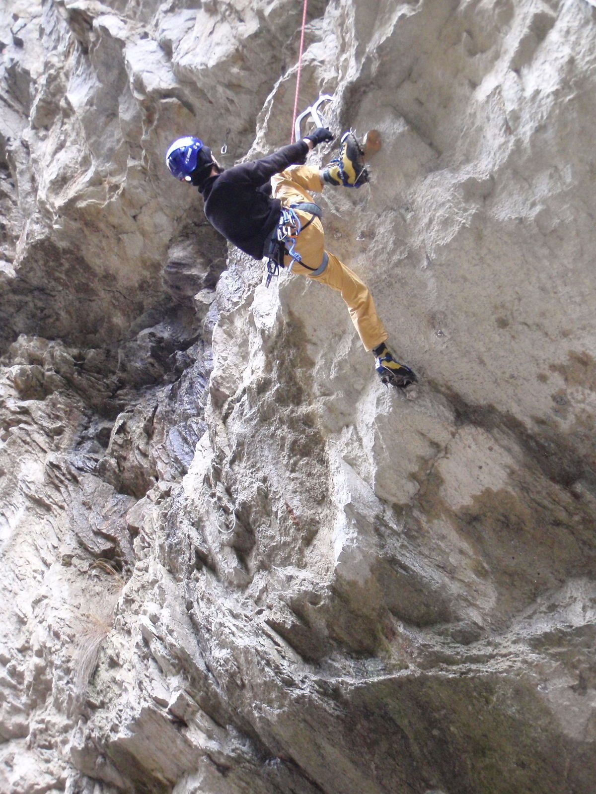 Les Thermes du Fayet; Dry-tooling