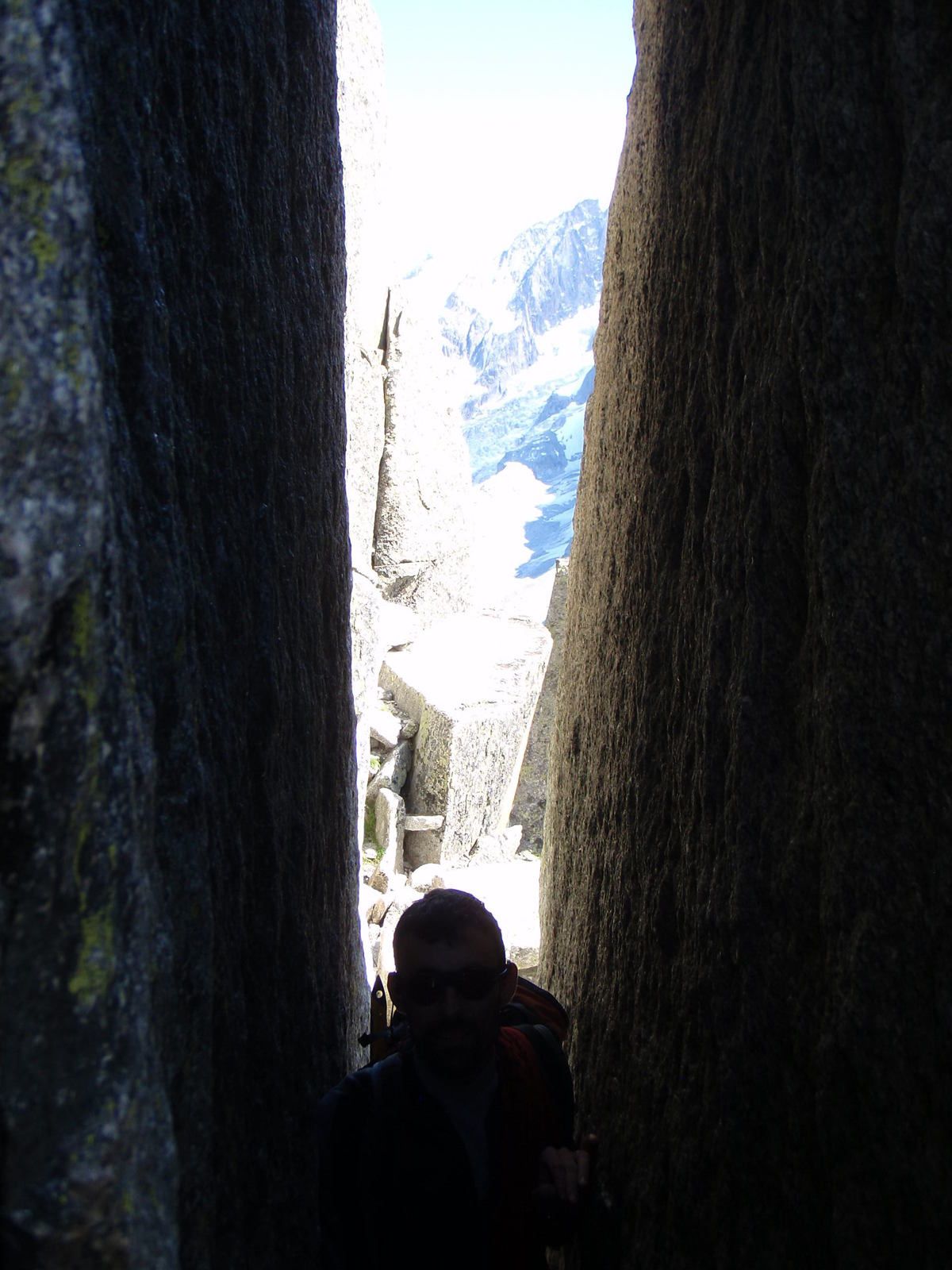 Aiguille de l'M : Arête nord-est 2/2