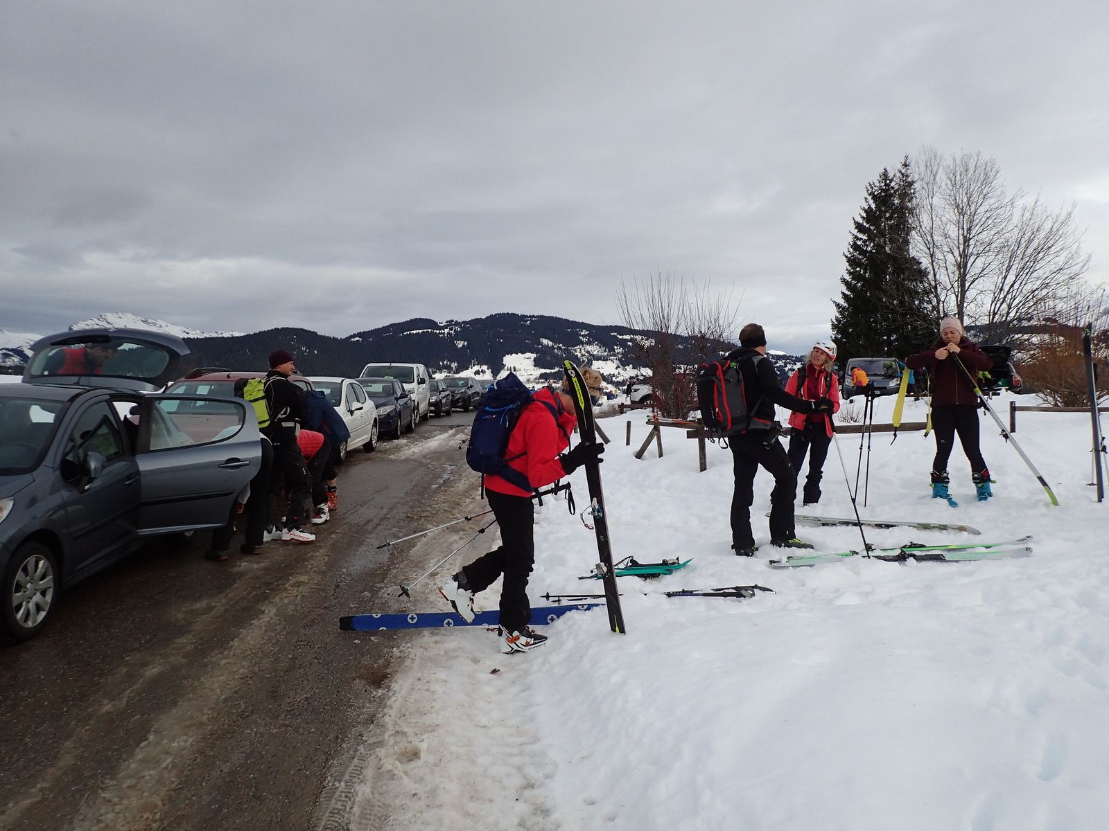 Montagne de Sulens : Depuis Plan Bois + tricotage 1/2