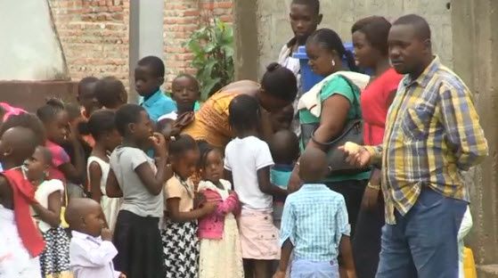 RDC : au coeur de la lutte contre Ebola à Mbandaka