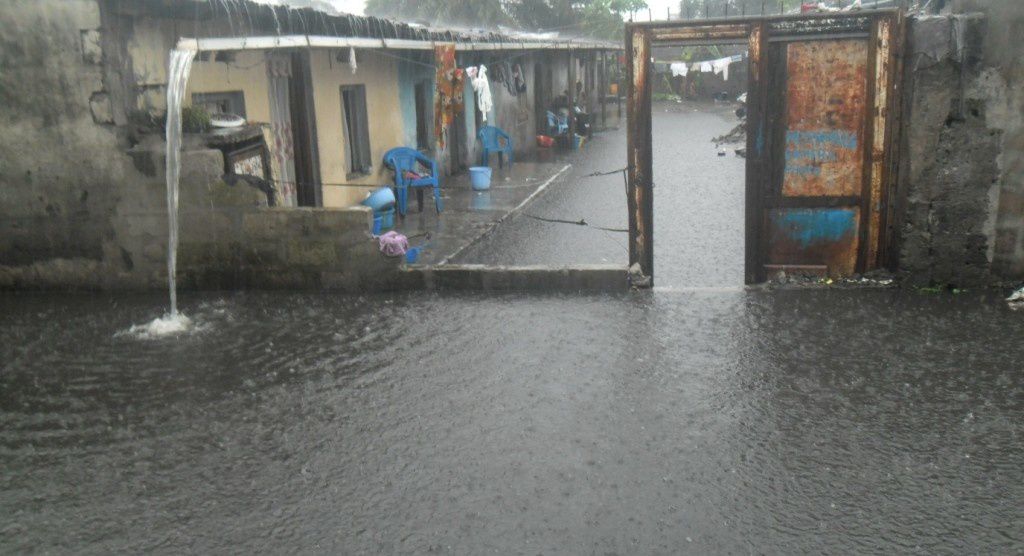 Une commune de Kin sous la pluie