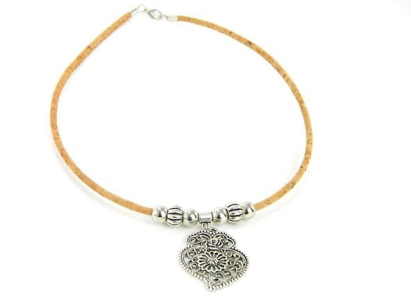 Le collier "Vinan Heart" en liège