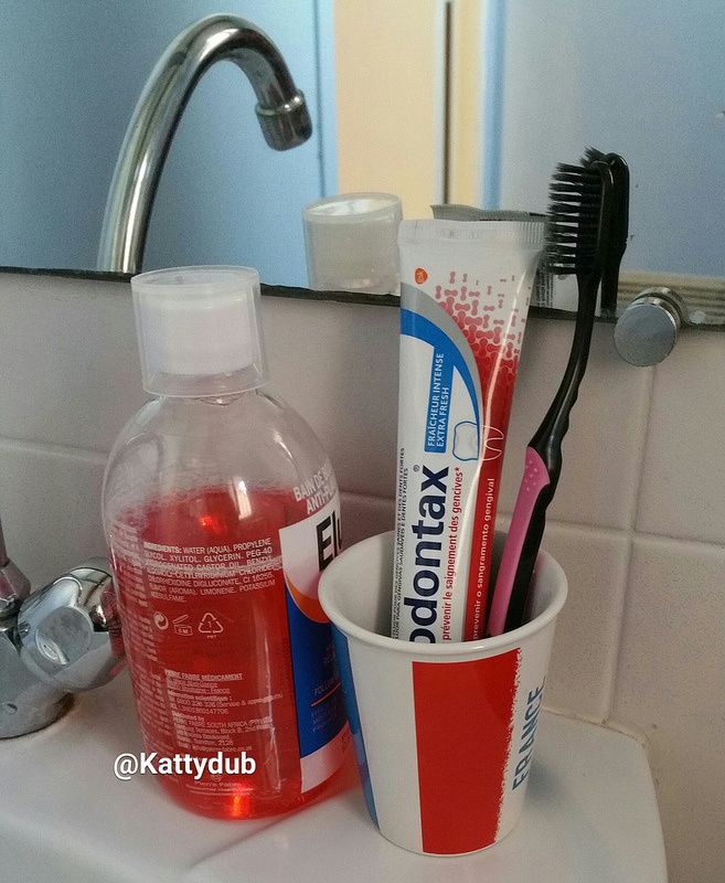 Test du dentifrice Parodontax Fraîcheur Intense