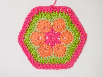 Crochet : Hexagone 9 & 10 - Le blog de mes loisirs
