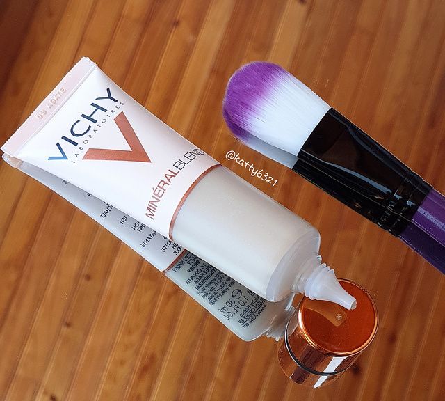 Test du Fond de teint MinéralBlend de Vichy