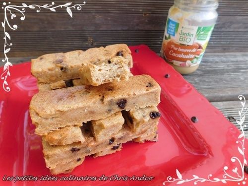 barres de cookies aux pépites de chocolat et beurre de cacahuètes