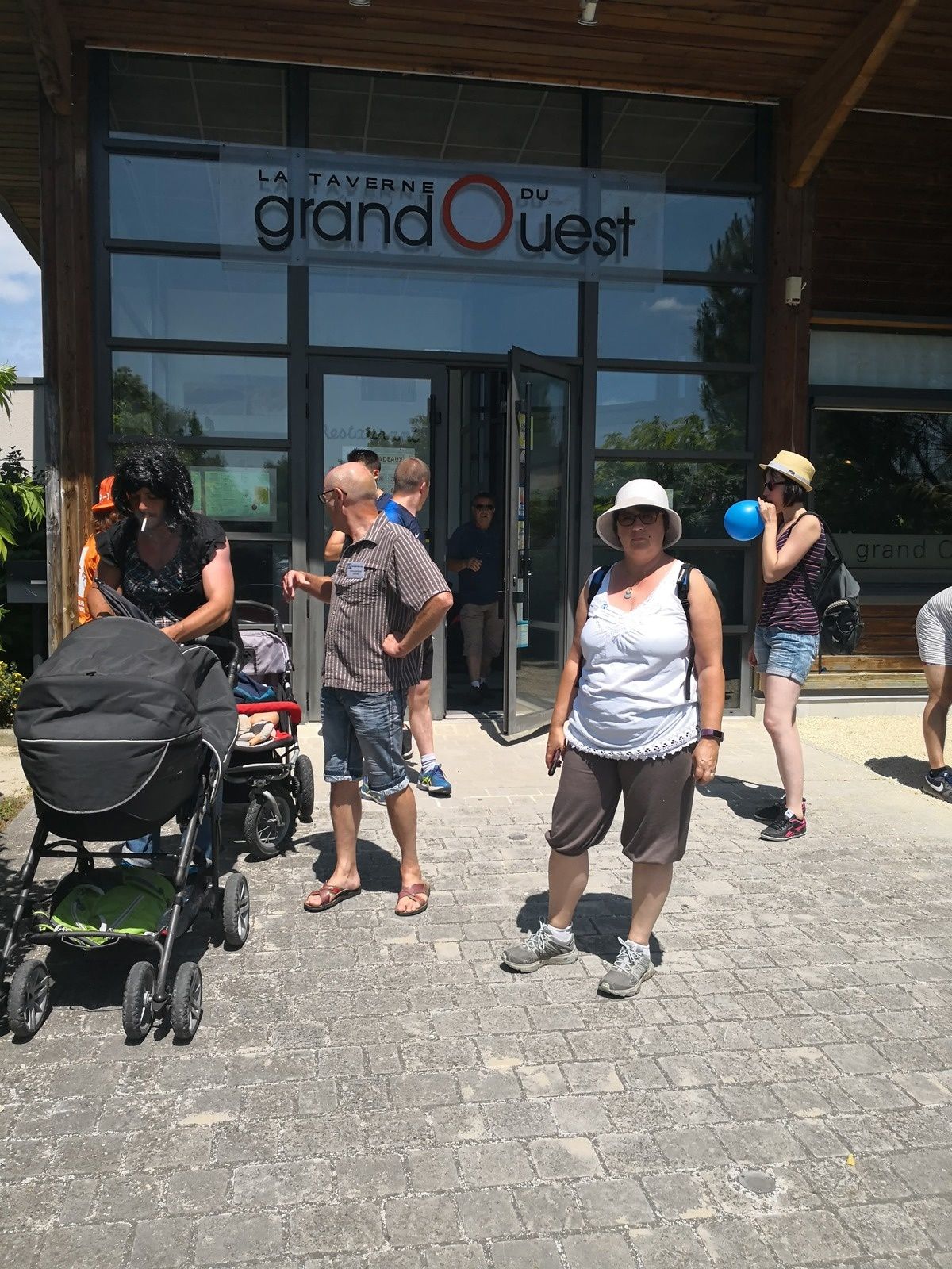 Hôpital : la marche des femmes enceintes est repartie de Mehun pour Bourges