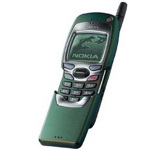 Bon anniversaire au NOKIA 7110, le premier téléphone internet dit webphone.  Un téléphone qui a revolutionné notre quotidien ! - Histoire et évolution  des téléphones mobiles portatifs. Collection de téléphones vintages ...