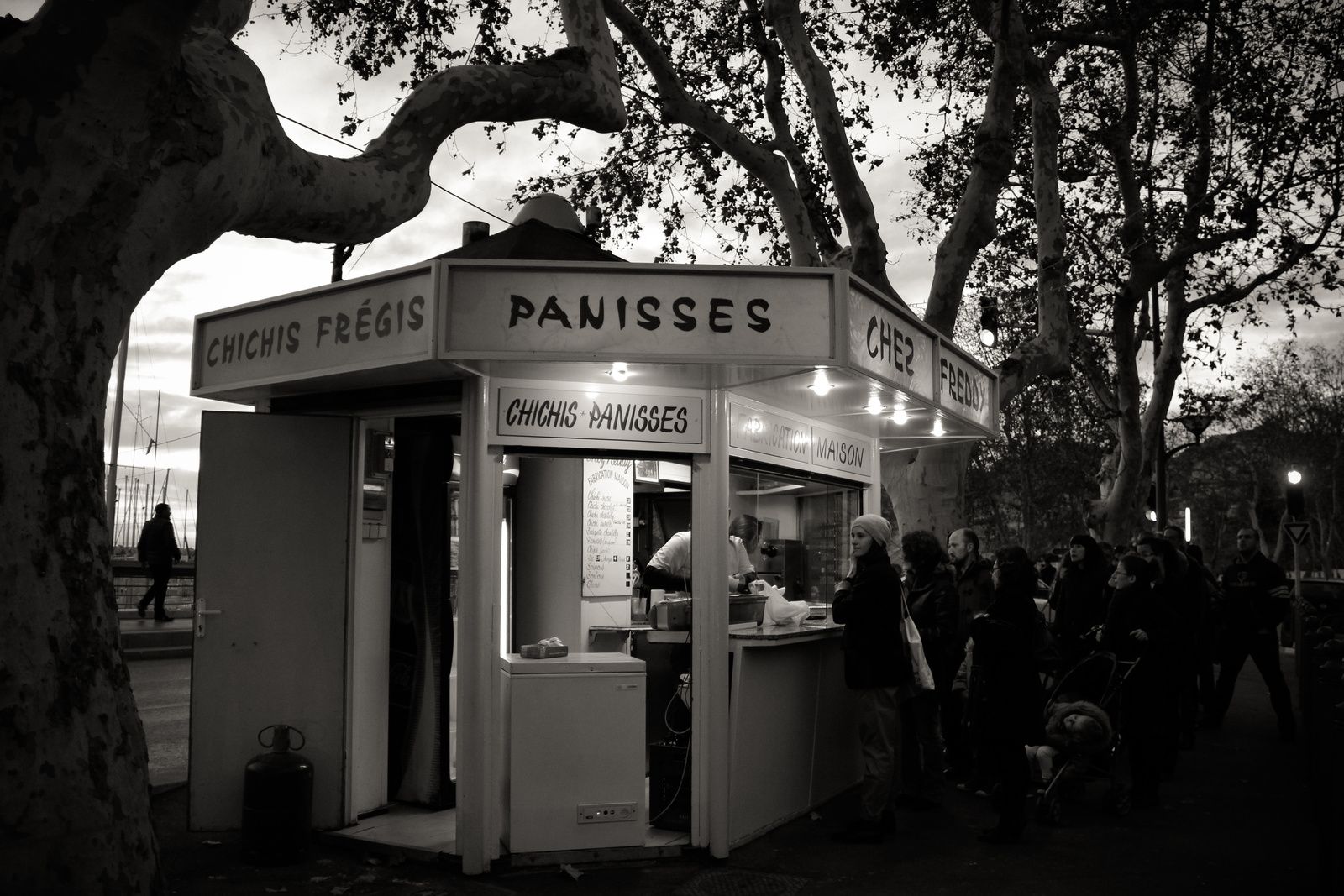 Un des trois kiosques à chichis de l'Estaque