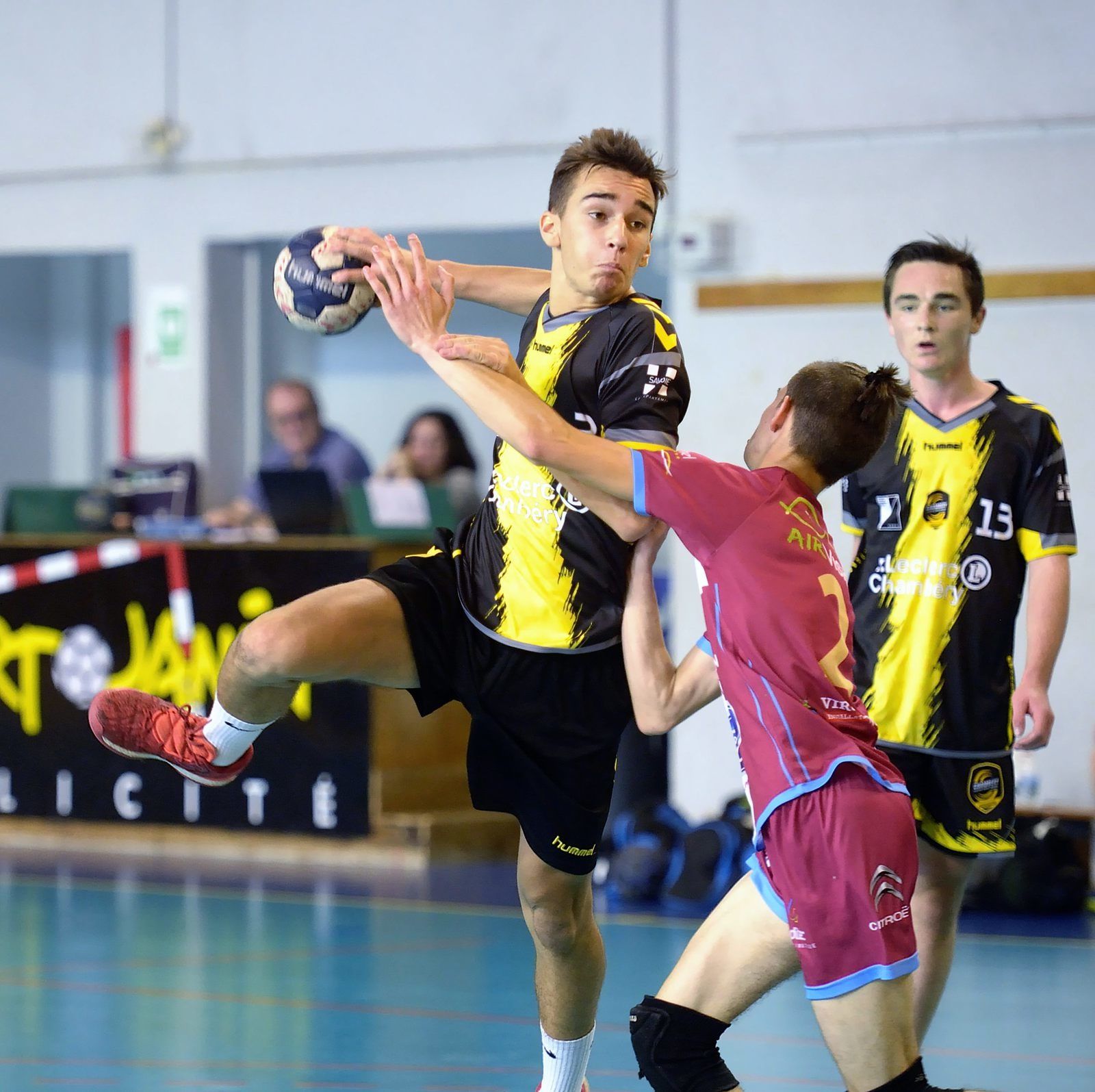 -18 territorial Chambéry haut la main contre Albens