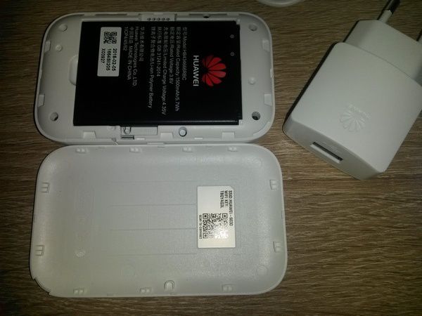 TEST: clé 4G HotSpot Wi-Fi mobile sécurisé Huawei E5573B - Tests et Bons  Plans pour Consommer Malin