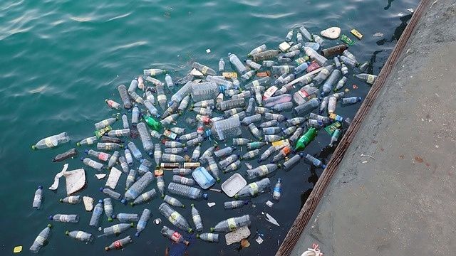 recyclage-bouteilles-plastique