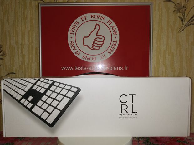 Test : clavier nomade AZERTY sans fil Bluetooth BleuJour CTRL - Tests et  Bons Plans pour Consommer Malin