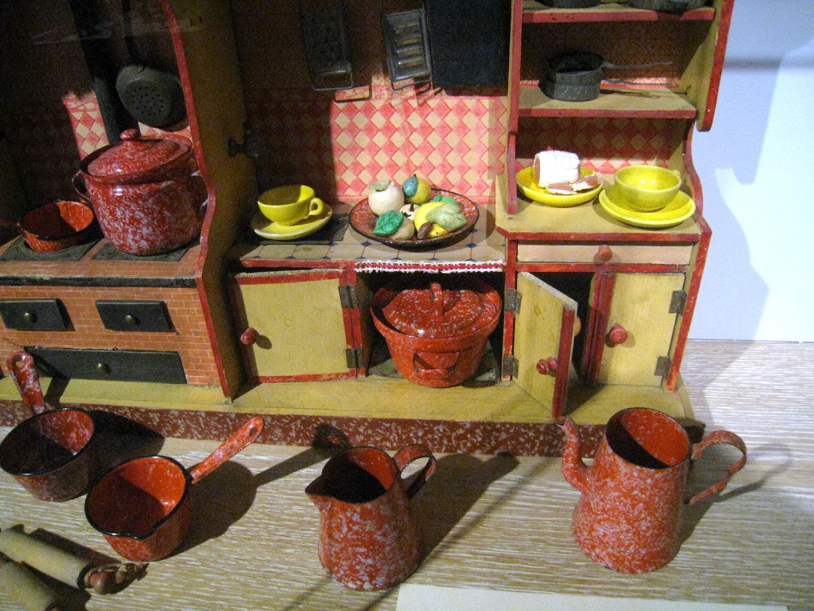 La cuisine (vers 1900), musée du jouet de Poissy
