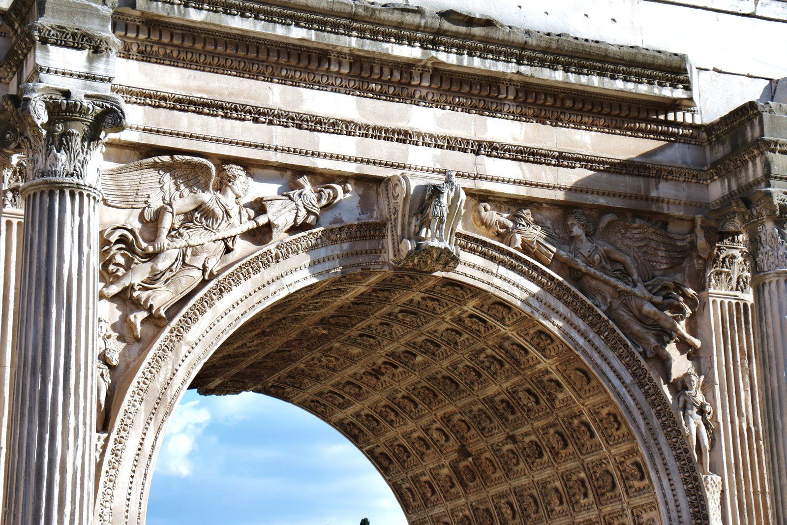 Arc de Septime Sévère, Rome