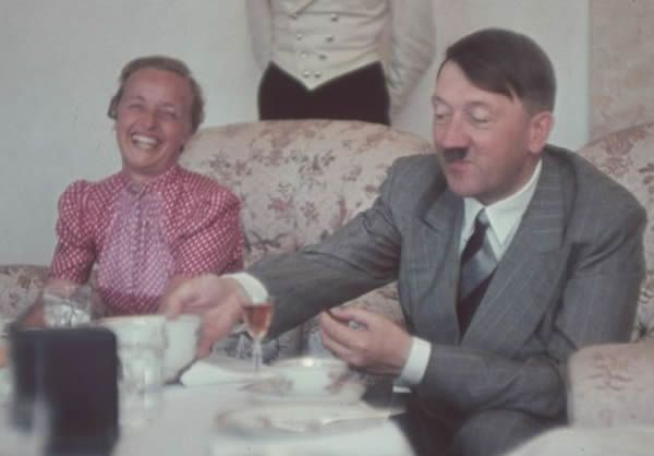 2pm Lie Ins And A Daily Fuhrer Cake Hitler S Former Maid At His Mountain Retreat Reveals All As She Break Her Silence After 71 Years Memoires De Guerre 2pm Lie Ins And A Daily Fuhrer Cake Hitler S Former Maid At His Mountain Retreat Reveals All As She Break Her Silence After 71 Years Memoires De Guerre