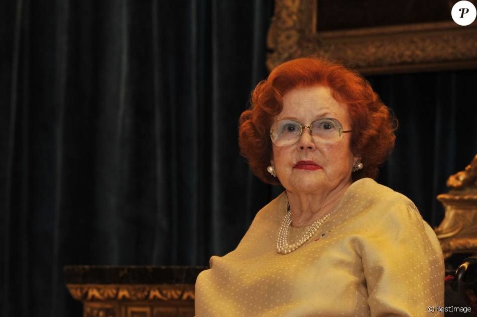 Madeleine Riffaud Les Linges De La Nuit Mort de Jeanne Augier, propriétaire du célèbre Negresco - Memoires de