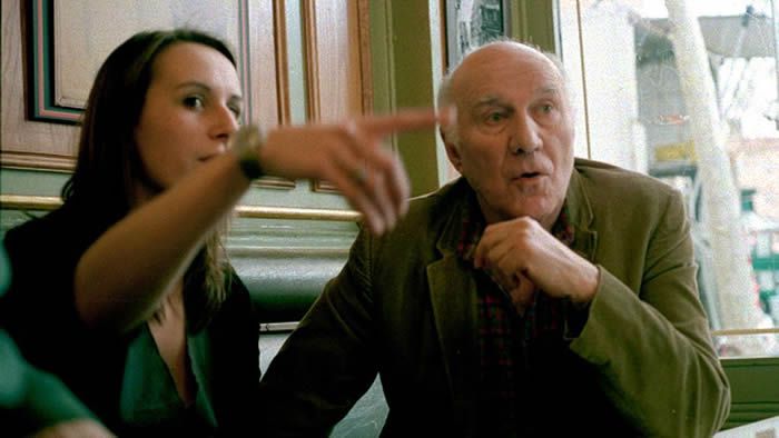La réalisatrice rennaise, Laure Becdelièvre, et Michel Piccoli sur le tournage de "Mon Chien" en 2004 / © Laurence Andrieu