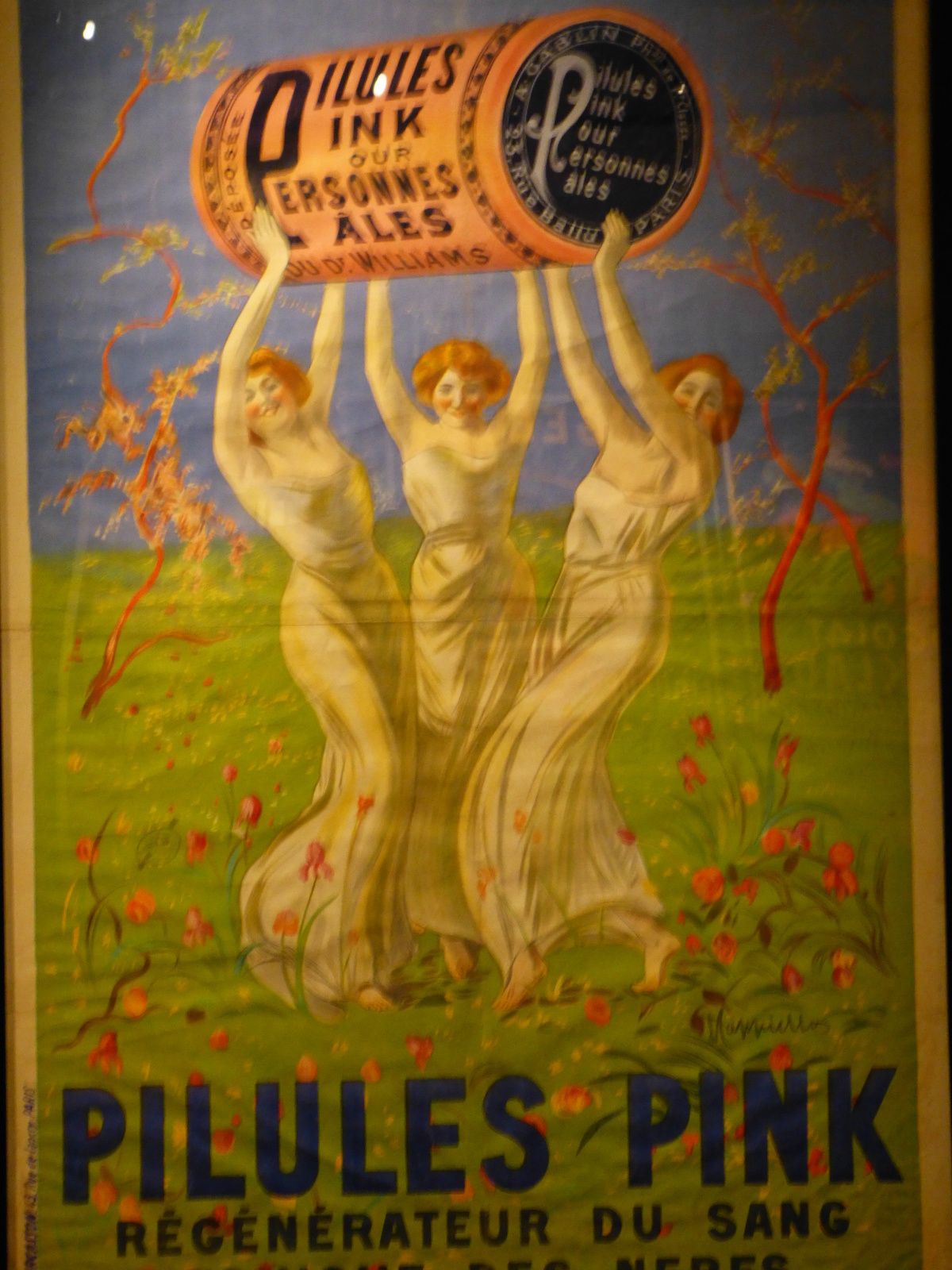 Quel humour et quelle liberté d'expression pour ces affiches aux Arts Décoratis à Paris.....