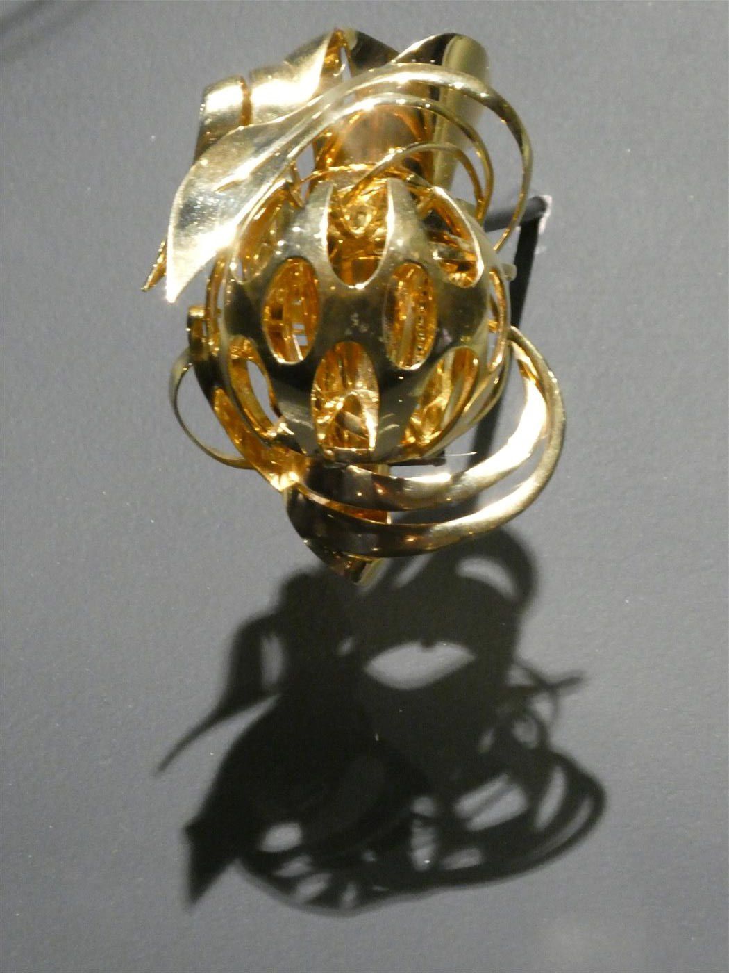 Collection Diane Venet au Musée des Arts Décoratifs à Paris en ce moment...