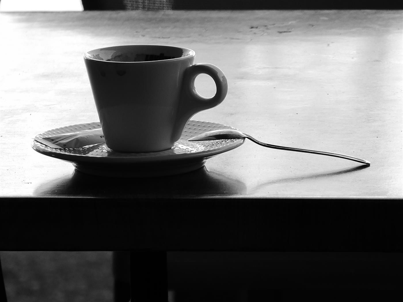je suis de plus en plus tenté par le noir et blanc ! qu'en pensez vous ?