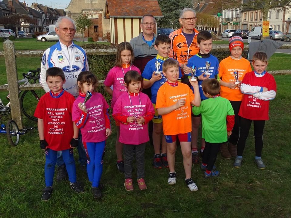 Album photos de la réunion école de cyclisme de La Ferrière sur Risle (27)