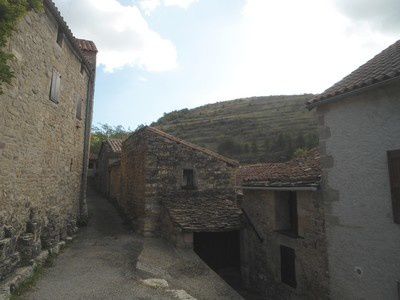 Auriac, Saint Rome de Tarn, 12490, Tarn, faïsses, châteaux, randos, village, troglodyte, village