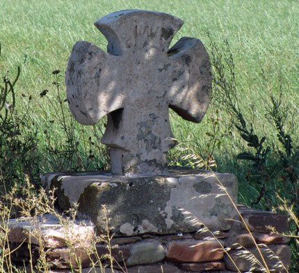 Briols, Montlaur, 12400, Sud'Aveyron, Rougier de Camares, église, sauvetage,village, croix