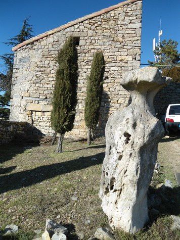 Luzençon Saint Georges chapelle Saint Martial antenne romane 1939 village 12100
