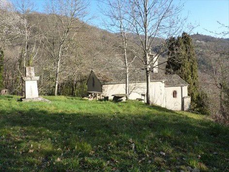 En 924, le hameau de Plescamps constitue une « villa » dépendant du « ministerium canaviliense » ou vicaria des Canabières