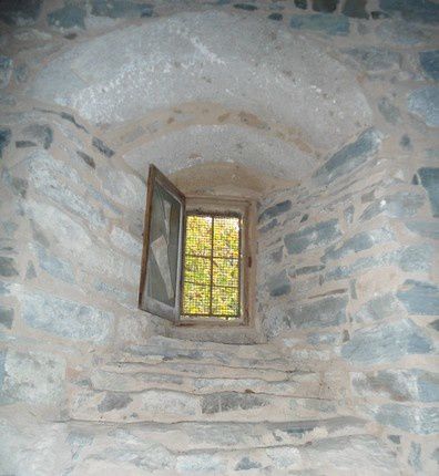  ouverture dégagée au XIVe siècle, la fenêtre nord