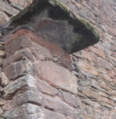 Salmanac, Vabres l’Abbaye, 12400, Sud Aveyron, église, sarcophages, Saint Privat, Jean Pujol, salmanacoise, illuminations, aqueduc, croix,