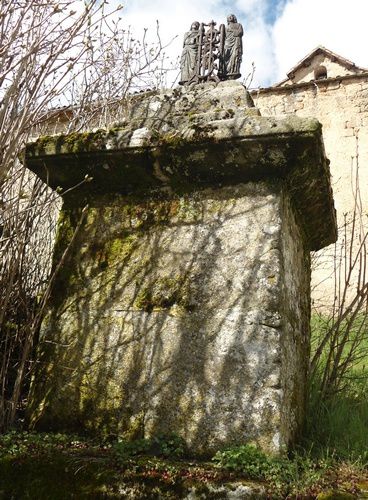 Saint Rome de Berlières, Fondamente, Montpaon, 12580, Sud Aveyron, chapelle, stèles discoïdales,