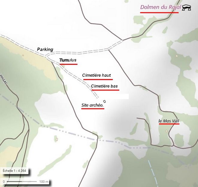 le site archéologique du Sabel comprend un dolmen, des tombes rupestres, des sarcophages pour le cimetière mais aussi un habitat ancien avec pressoir et traces de constructions diverses