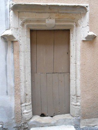 Porte du XIVe siècle 37 rue Soubayrol Saint Affrique