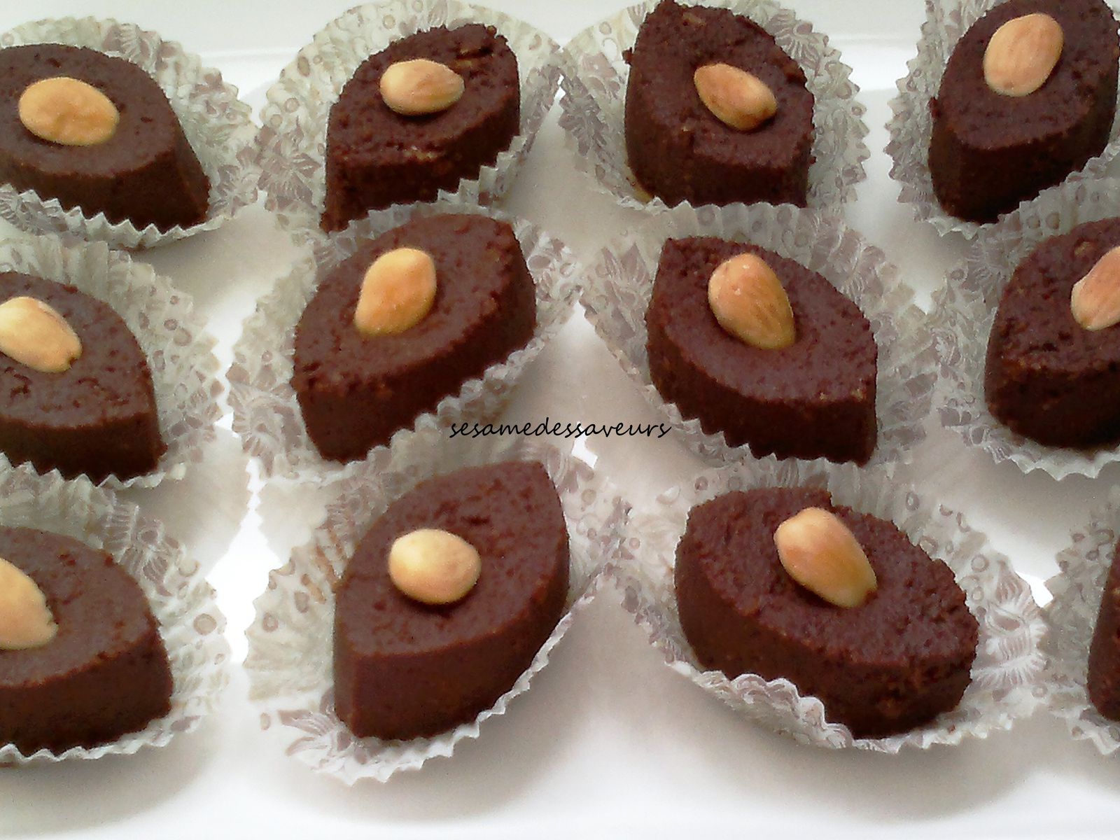 Petits gâteaux au chocolat (sans cuisson) - Le Sésame Des Saveurs