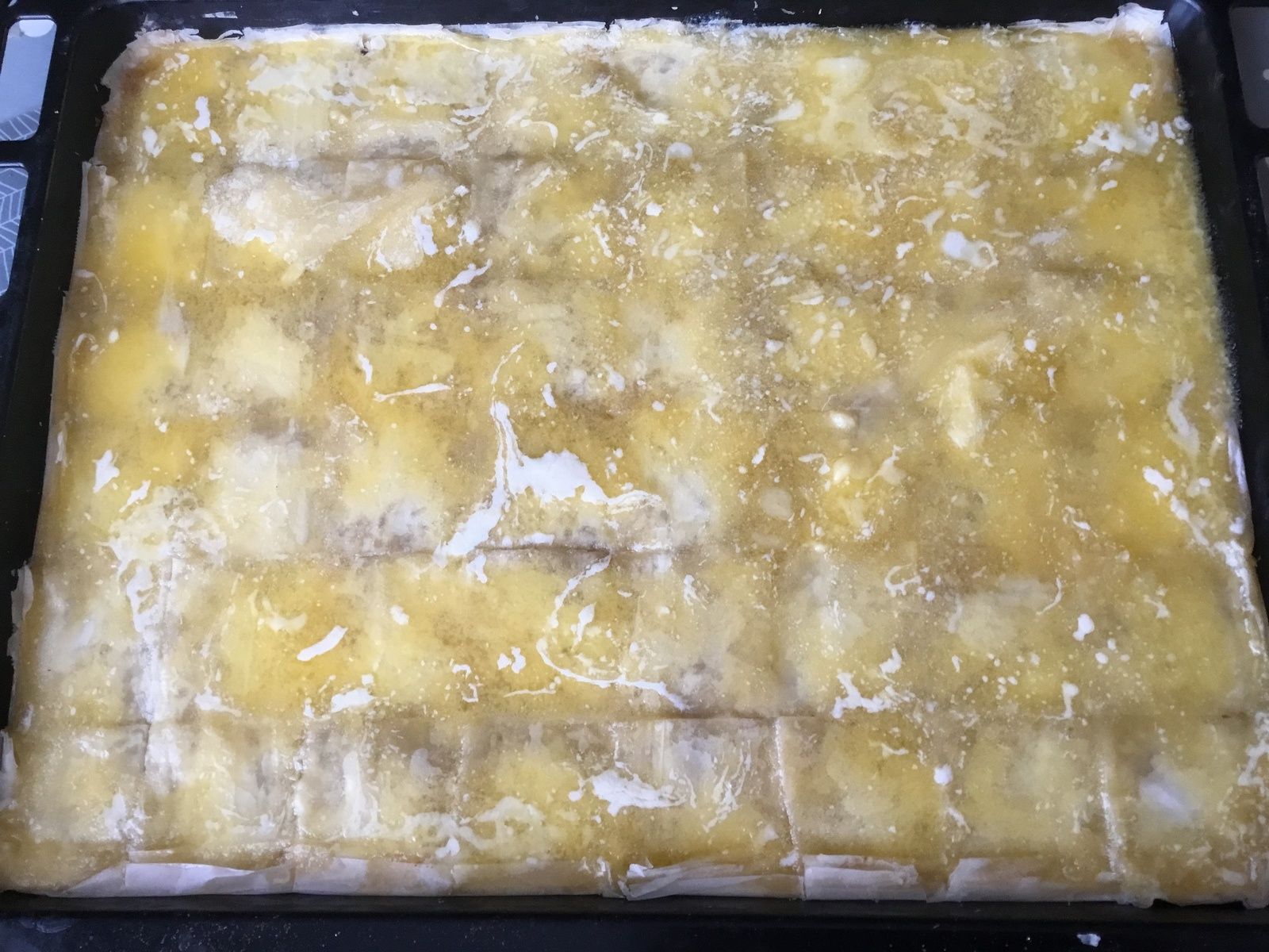 baklavas : beurre fondu sur toute la pâte 