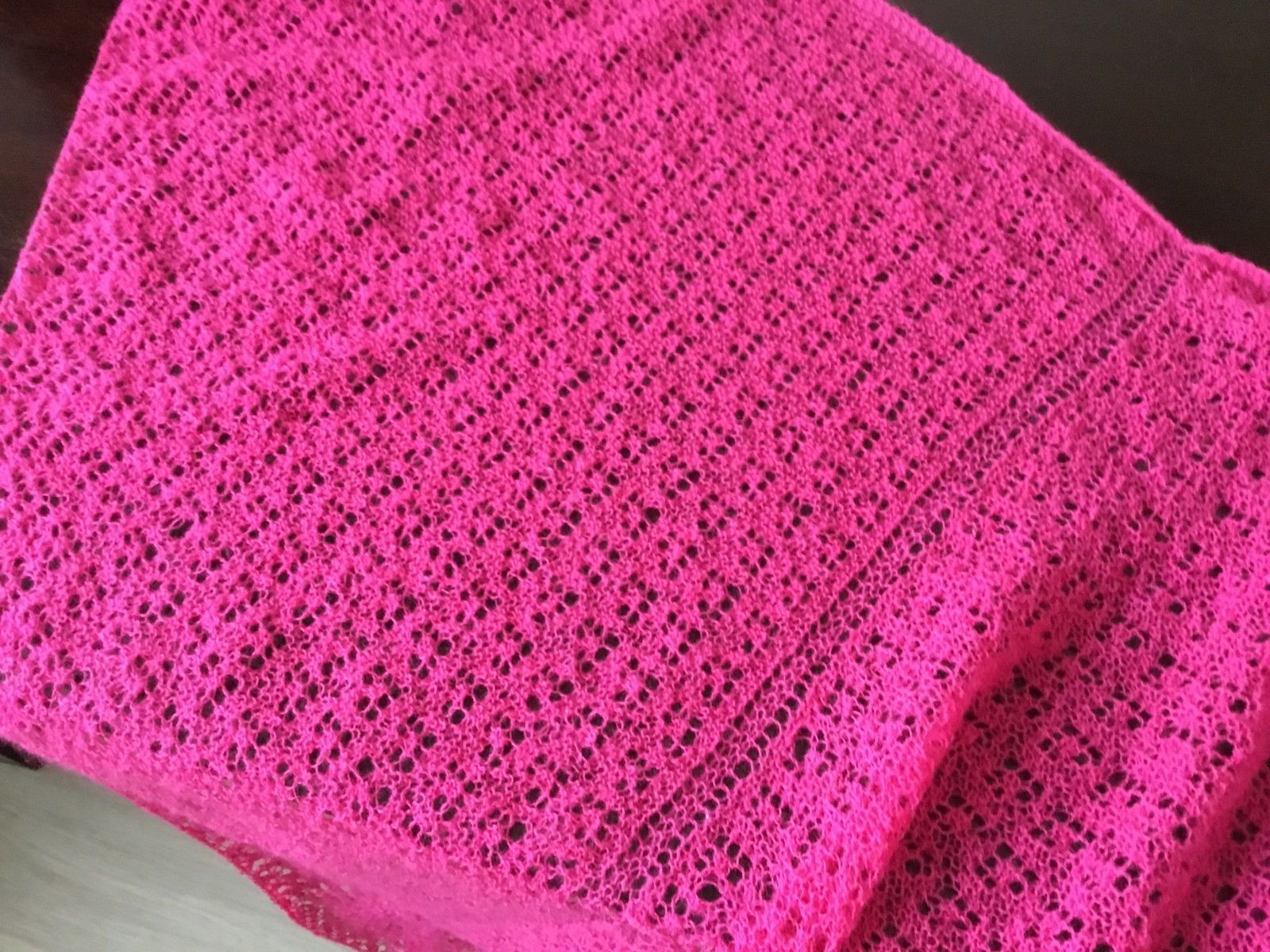 tricot : Châle en dentelle Shetland  modèle du livre Châles en dentelle Shetland d'Elizabeth LOVICK