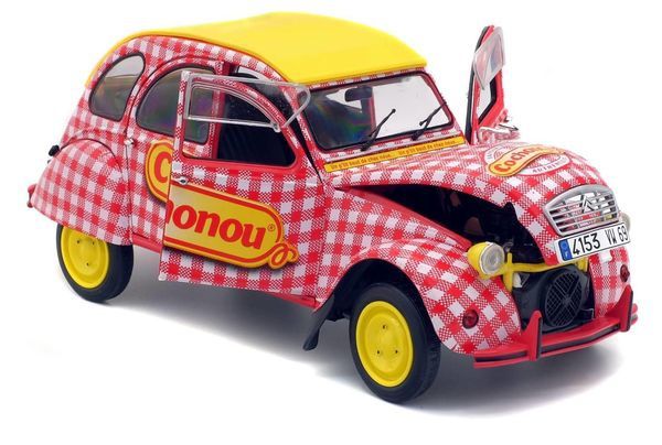 La 2cv Cochonou bientôt disponible au 1/18ème - Le Tour de France miniature  et sa caravane
