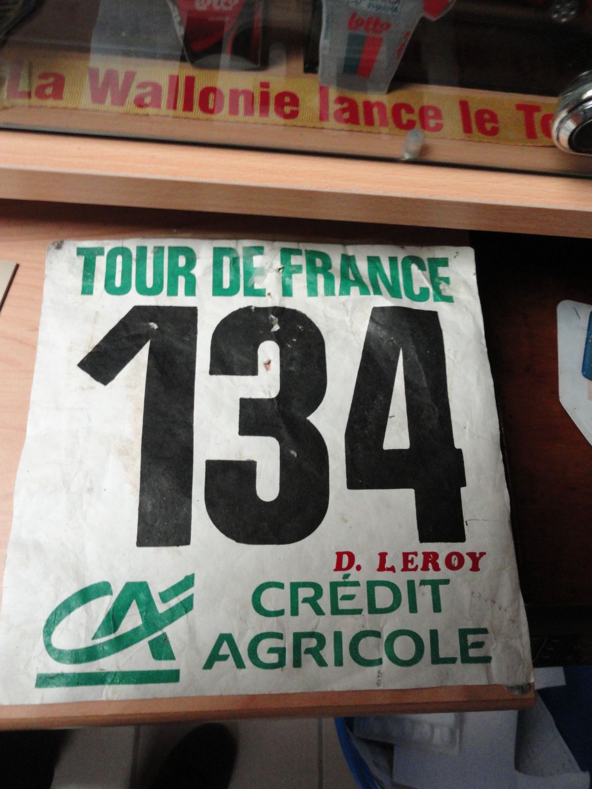 Une vie de sports , (la mienne) Debut La Marche: en 1973 ( 20 km dans ma commune sur un pari ) puis 3 semaines apres Championnat Europe Marche a Pespinster 50 km, tout cela en n'ayant fait aucun sport avant, pui passé sur les longues distances 100 km, 24H etc fondateur du club Spiridon IAUBF, & passage a la courses a pied ( terminé 120 x Marathons (avec 42km de Berlin, Paris, Bruxelles, Albi, etc), 40x 100 km (avec Millau, Belves, Montlucon, plusieurs Championnat de France) 24 H de Biarritz, Gap, Jabbeke Suite a un accident sportif en 1984 ( renversé par un chauffard 42 km au Canada  Chicoutimi)  passé peu a peu au VTT( 3x Paris-Roubaix) & Cyclosportives Masters surtout en France avec 8 ans au Velo Club La Pomme MARSEILLE ( + de 106.500 km a pied & 120.000 km Velo   Maintenant, suite probl