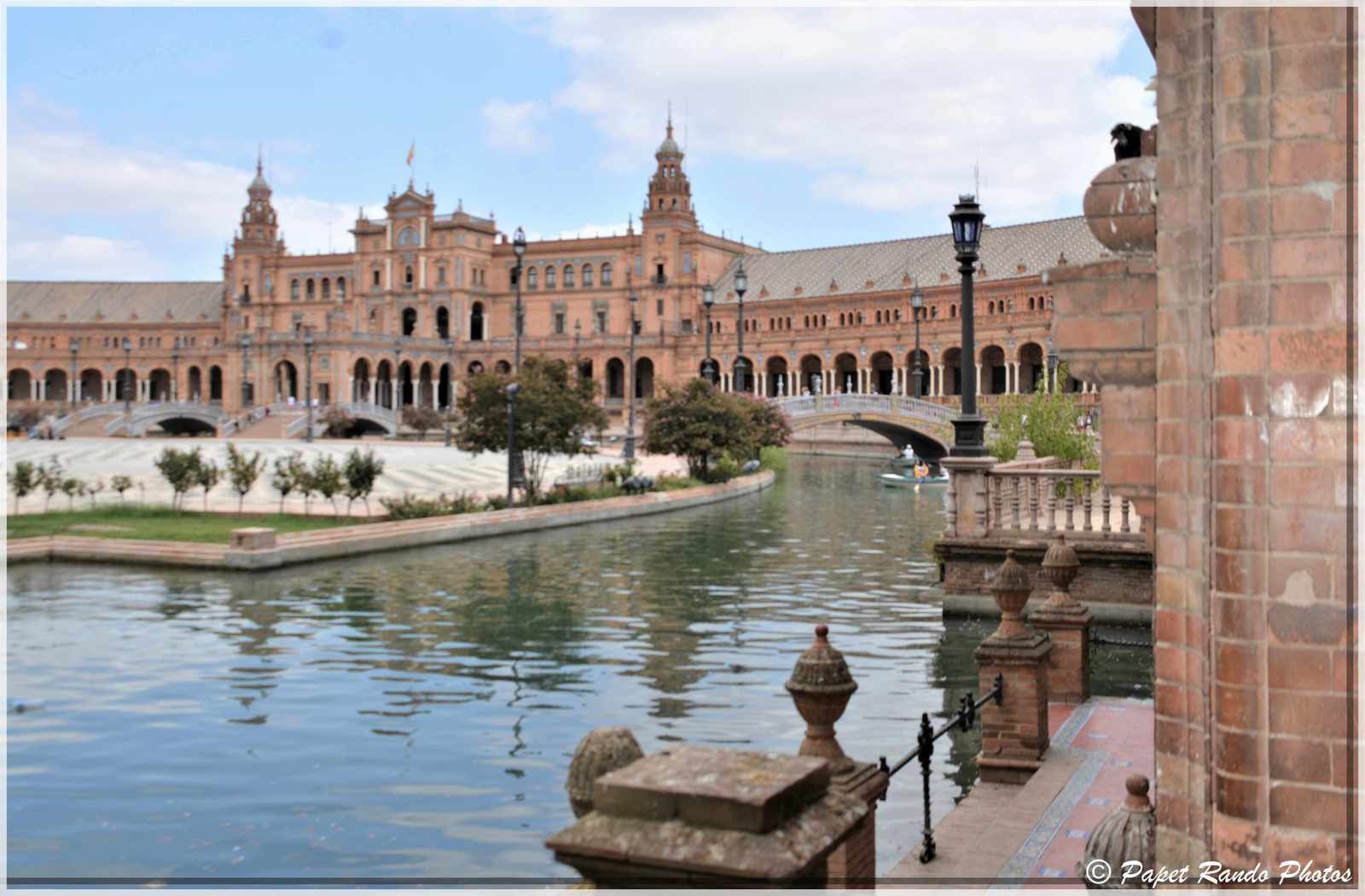 Reales Alcazares de Seville un vrai joyaux a voir & La Plaza de Espana l'épicentre de l'exposition Ibéro-américaine de 1929 