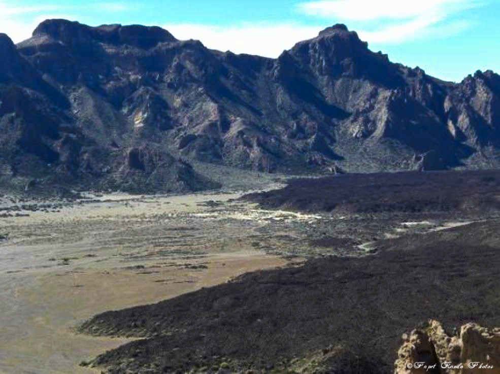 Photos Safari Jeep & a pied,sur 14 ans, Avec les Viperines Rouge une référence du Parc,( en mai, aout, octobre) aussi le cratère du Pico 3134 m , le sommet du Teide 3718 