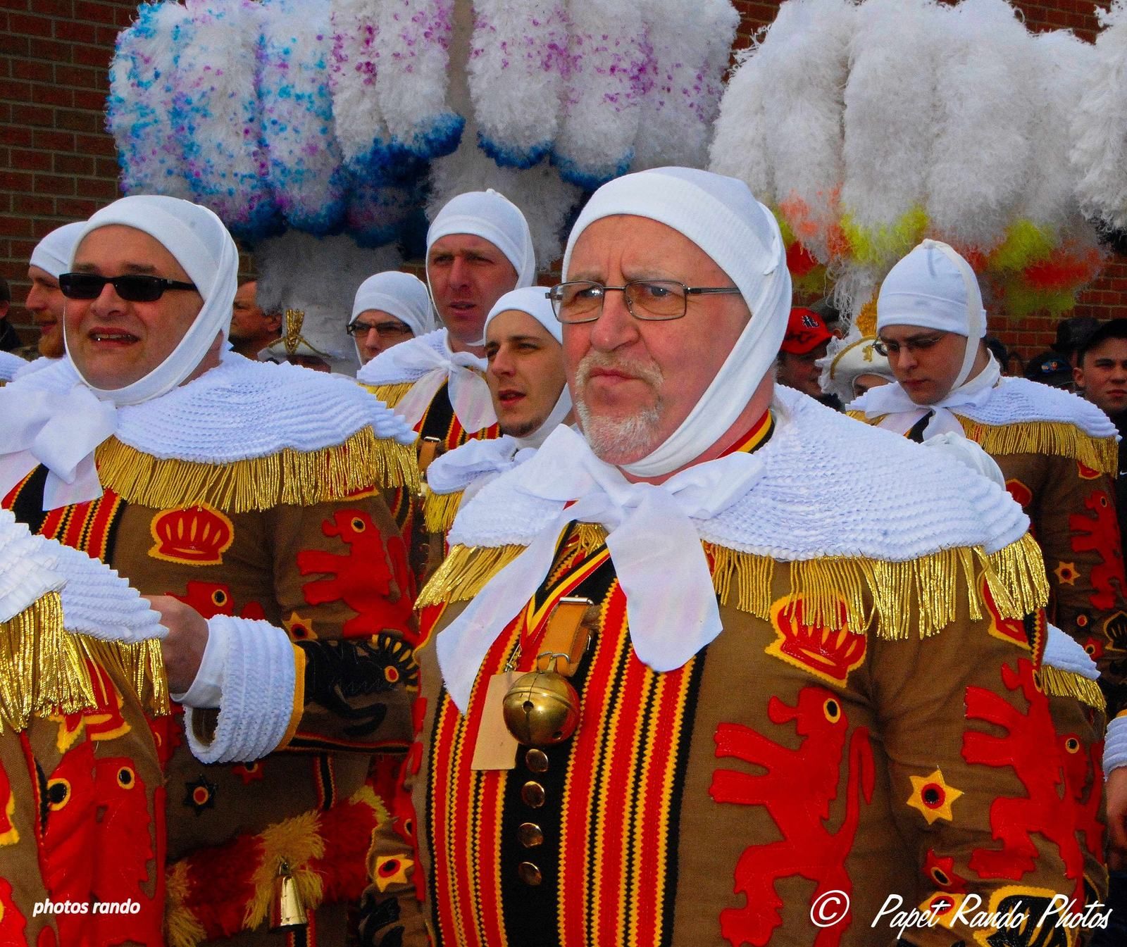 Photos sur plusieurs années de photos, les vrais Carnavals-Cavalcades de nos régions, ou le vrai Floklore toujours en avant : Gilles a Fleurus, Ecaussinnes,Charleroi,Nivelles, Binche, + les incontournables Vraies Cavalcades       