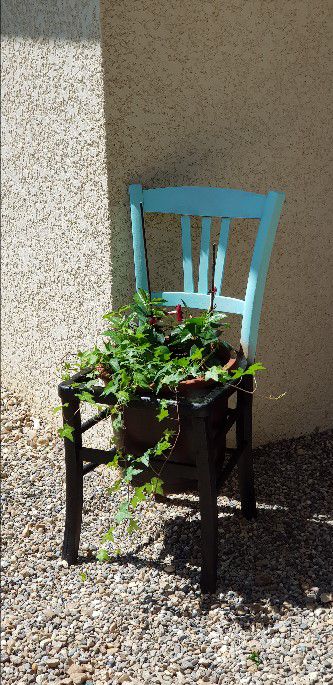 DIY : Do it Yourself : Recyclage d'une chaise en bois 