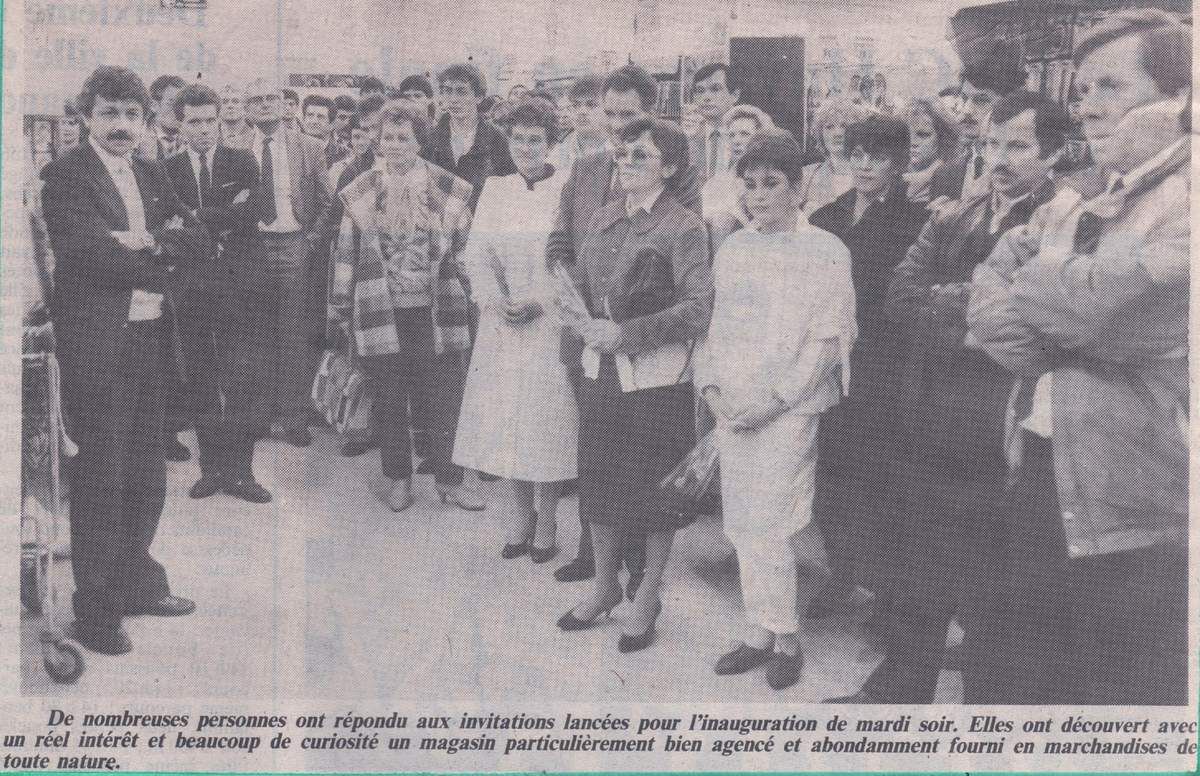 Avec sa station en entrant sur le site à gauche...